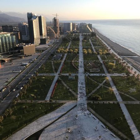 Orbi Beach Garden Batumi Ngoại thất bức ảnh